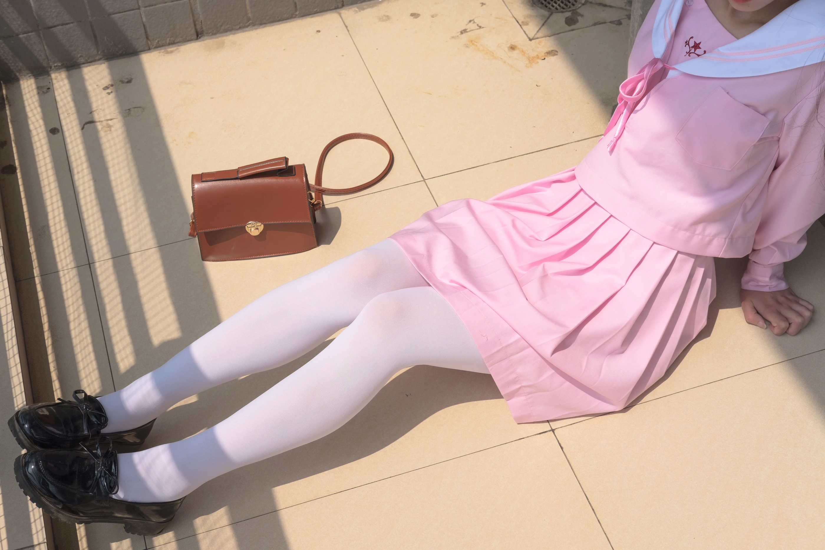 森萝财团 [X-026] JK粉色校服白丝 [113P 1V]插图4